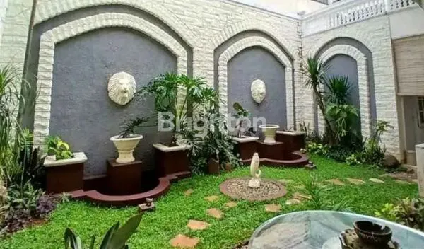 image RUMAH MEWAH 2 LANTAI DI KOMPLEKS KEUANGAN CILANDAK BARAT, SHM (7)