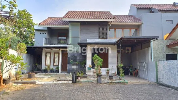image RUMAH MEWAH NUANSA ASRI CIPADU DEKAT BINTARO PLAZA & STASIUN PONDOK RANJI (1)