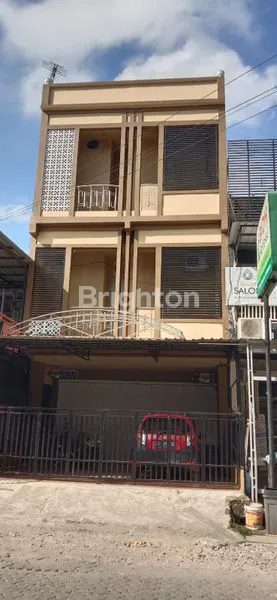 RUKO 3 LANTAI TOPAZ RAYA