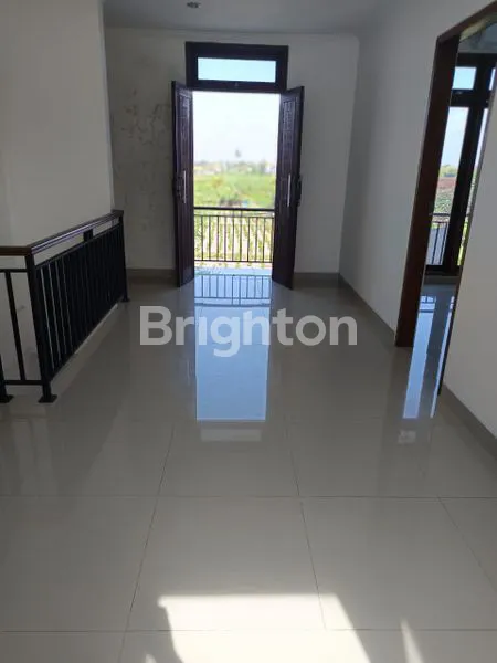 image DIJUAL RUMAH MODERN MINIMALIS LANTAI 2  (7)