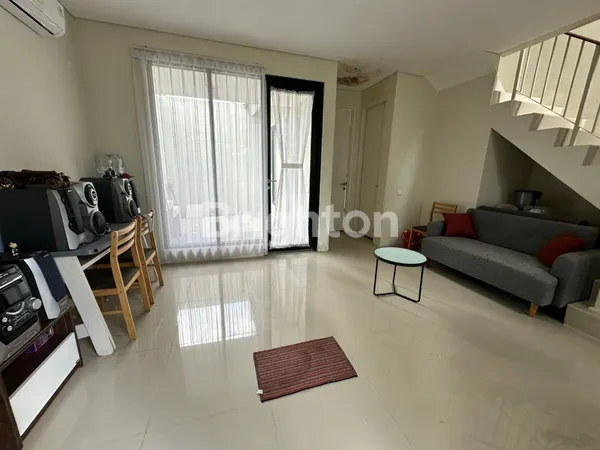 image RUMAH LINGKUNGAN NYAMAN, SIAP HUNI NORTWEST LAKE CITRALAND SEMI FURNISH  (3)