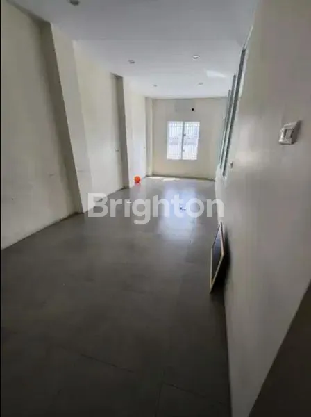 image RUMAH 3 1/2 LANTAI SIAP HUNI DI PERCUT SEI TUAN, DELI SERDANG (6)