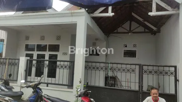 image RUMAH DI KEDUNG ANYAR SAWAHAN SURABAYA PUSAT (2)