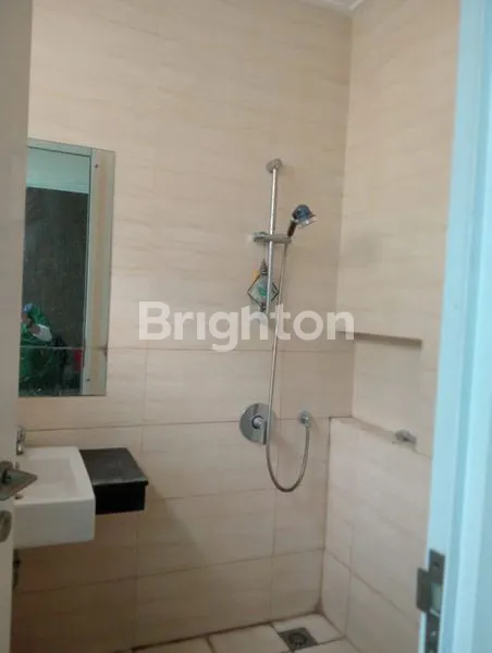 image RUMAH MEWAH 2 LANTAI DEKAT MALL GGP - TAMAN GALAXY BEKASI (7)