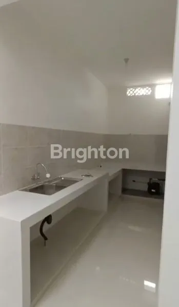 image RUMAH BARU 3 LANTAI DURI KEPA (2)