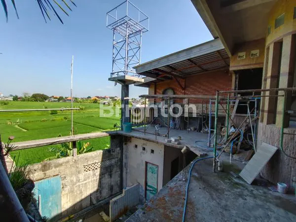 image BANGUNAN USAHA + HUNIAN DI JALAN UTAMA ANTASURA, DENPASAR (8)