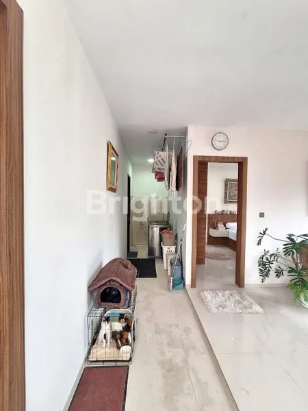 image DIJUAL RUMAH CANTIK 2 LANTAI FULL RENOVASI (7)