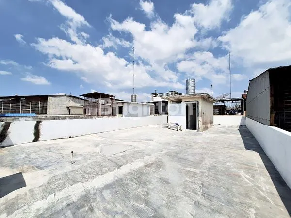 image LOKASI EMAS !! RUKO GANDENG JL. PANCING / WILLIEM ISKANDAR. KONDISI BARU, SIAP HUNI.  (8)