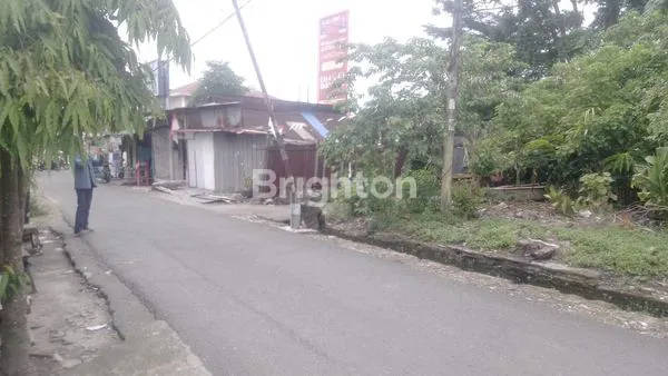 image TANAH JL.MONGONSIDI BARU, LOKASI PREMIUM 704M² DI POLONIA DEKAT USU, COCOK UNTUK BISNIS (5)