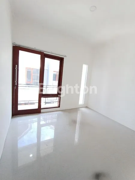 image RUMAH BARU 2 LANTAI – MAHENDRADATA, DENPASAR BARAT (5)