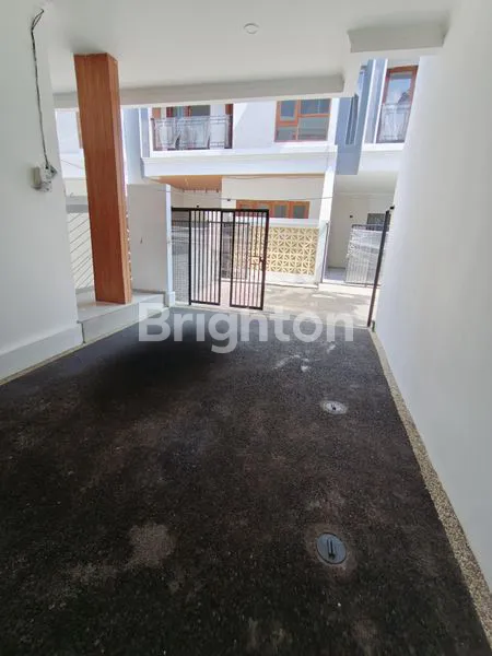 image RUMAH BARU 2 LANTAI – MAHENDRADATA, DENPASAR BARAT (2)