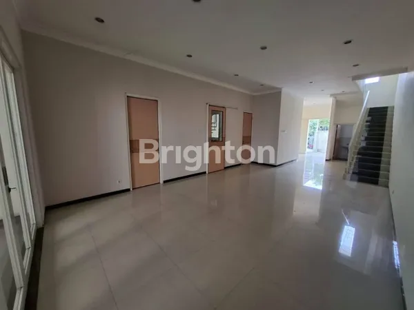 image KUTISARI INDAH UTARA MODERN MINIMALIS ISTIMEWAH (3)