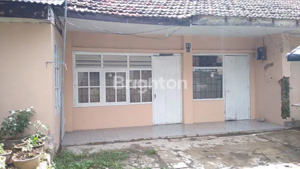 image JUAL RUMAH HITUNG TANAH DI BUAH BATU (1)