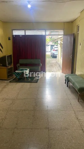 image RUMAH LUAS LOKASI STRATEGIS DALAM BENTENG KRATON JOGJAKARTA (5)