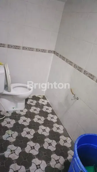 image RUMAH 3.5 LANTAI JELAMBAR DALAM KOMPLEK  (7)