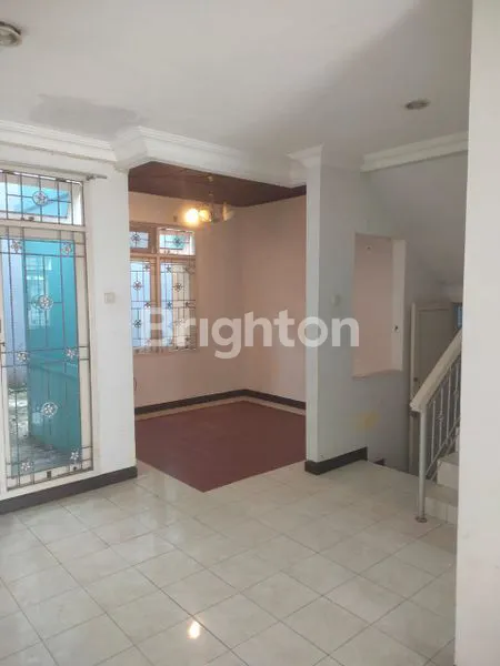 image RUMAH BERADA DI KAWASAN STRATEGIS SIAP PAKAI (3)