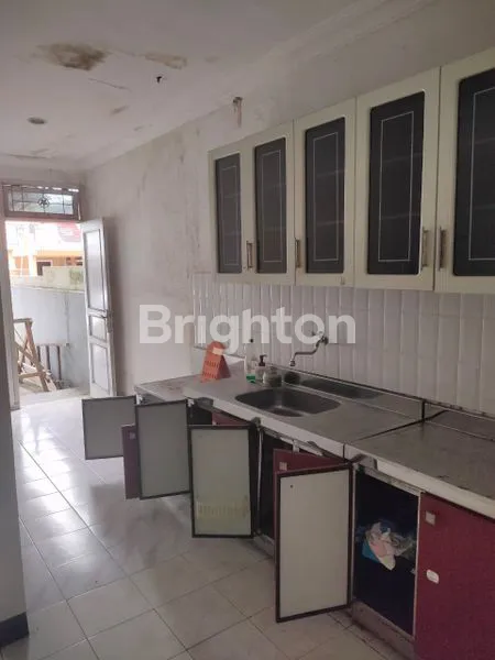 image RUMAH BERADA DI KAWASAN STRATEGIS SIAP PAKAI (6)