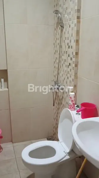 image RUMAH 2 LANTAI, 8 KAMAR TIDUR, SEMI FURNISH DI VPT TIDAR MALANG (7)