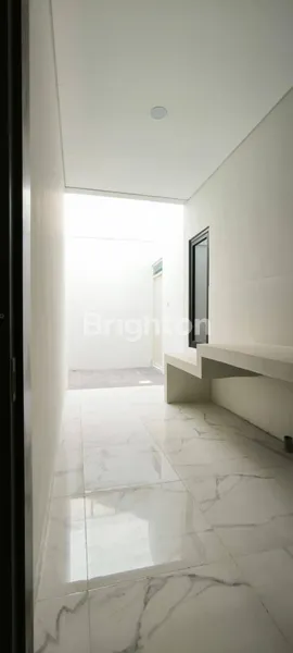 image RUMAH 2 UNIT JEJER, KARANG EMPAT PAKUWON CITY SURABAYA, SHM, NEGOTIABLE (7)