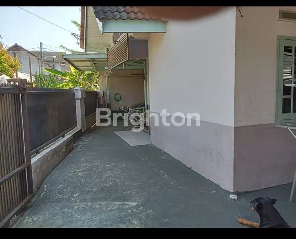 image RUMAH MEWAH 5+1 KT DI BUKIT PERMATA INDAH, LT 245M2 - CIMAHI (6)