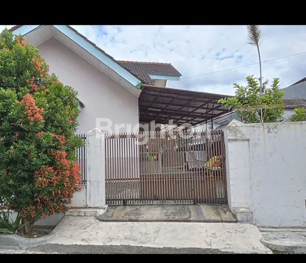 image RUMAH MEWAH 5+1 KT DI BUKIT PERMATA INDAH, LT 245M2 - CIMAHI (3)