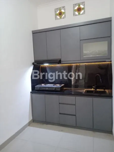 image KM 4 HANYA 13 MENIT DARI GRAND CITY RUMAH BAGUS DIJUAL (3)