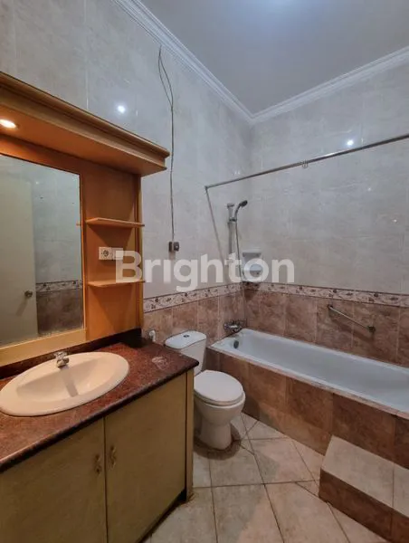 image SEWA RUMAH FULL FURNISH TAMAN MUTIARA PAKUWON CITY (4)