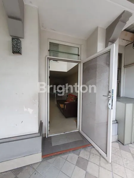 image RUMAH 140M² SIAP HUNI DI TSI, SELANGKAH KE STASIUN RAWA BUAYA (3)