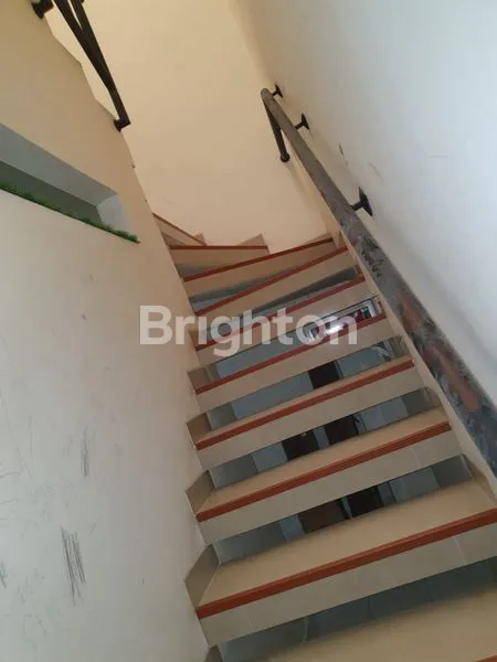 image RUMAH 140M² SIAP HUNI DI TSI, SELANGKAH KE STASIUN RAWA BUAYA (6)