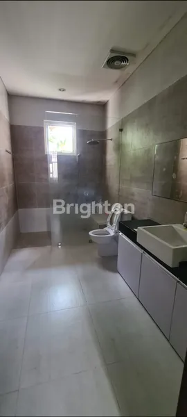 image RUMAH HOOK DARMO PERMAI TIMUR (4)