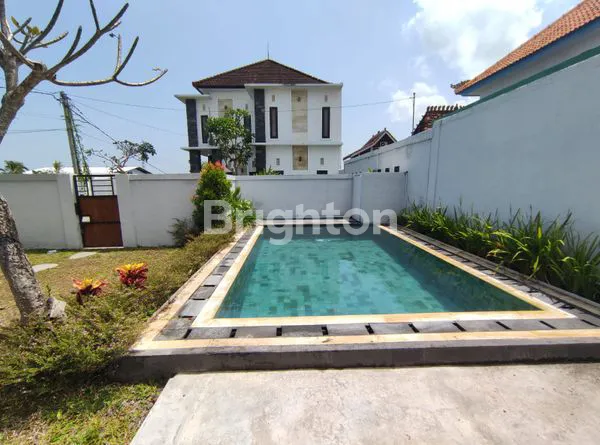 image VILLA 1 LANTAI DI DEKAT PANTAI KEDUNGU (3)