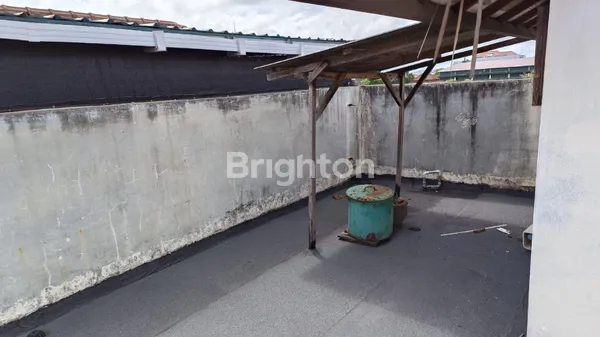 image RUKO 3 LANTAI KUTA (3)