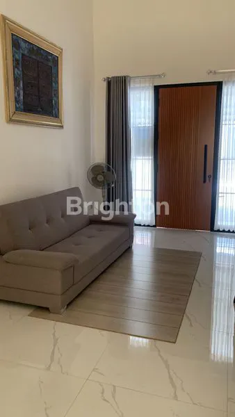 image RUMAH CANTIK SIAP HUNI (3)