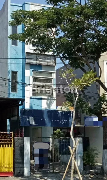 image RUKO 3 LANTAI DI JALAN KUTAI (1)