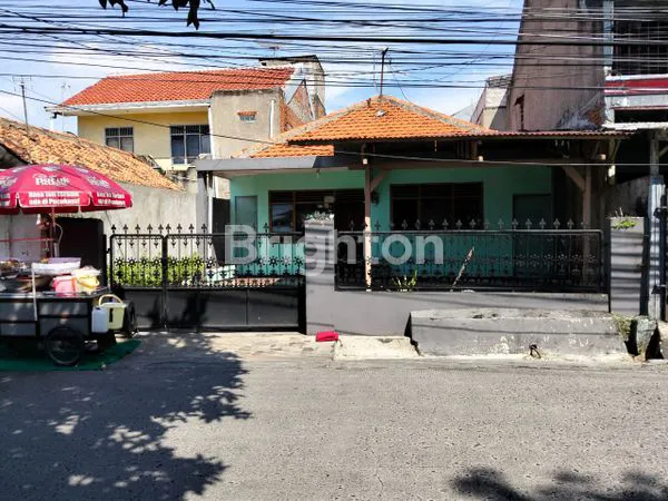 image RUMAH STRATEGIS 3KT DEKAT BINUS PALMERAH, SHM, LT 170M² (4)