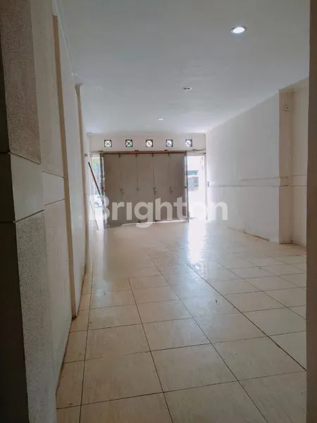 RUKO 4 LANTAI SANGAT STRATEGIS DI BURANGRANG