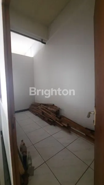 image RUKO 2 LANTAI MAINROAD JL. CIHAMPELAS (6)