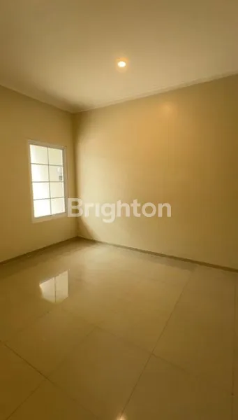 image RUMAH LUAS SINGGASANA PRADANA (3)