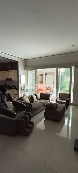 image RP.6,5M ADA KOLAM RENANG DI KERTAJAYA INDAH DEKAT GALAXY MALL (3)