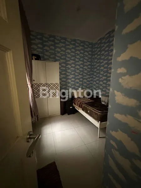 image RUMAH DI CLUSTER ALLICANTE GADING SERPONG  (6)