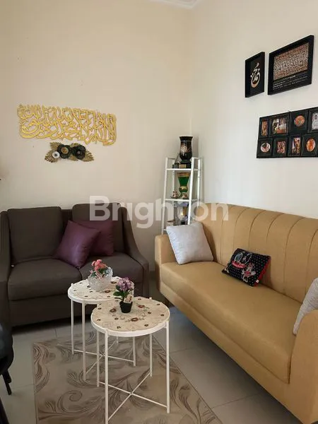 image RUMAH DI CLUSTER ALLICANTE GADING SERPONG  (2)