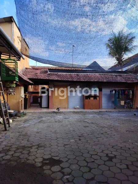 image RUMAH LUAS DEKAT HOTEL KOKOON, 6KT, 5 GARASI - PAKIS KALIREJO BANYUWANGI  (6)