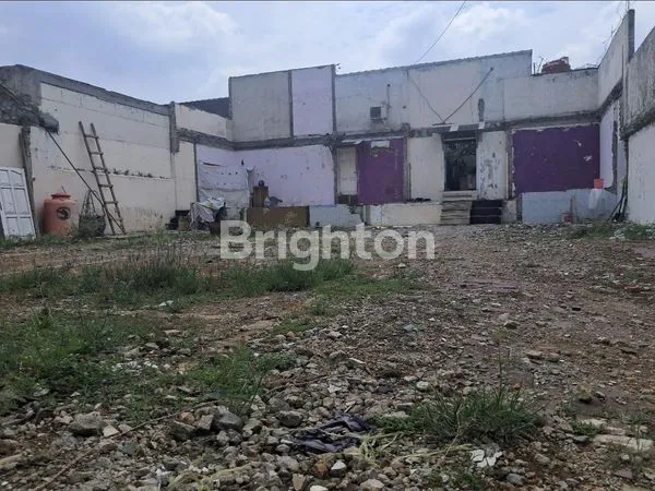 TANAH ZONASI KOMERSIL LUAS 715M2 DAN BANGUNAN LUAS 300M2  DI LOKASI STRATEGIS PINGGIR JALAN  RAYA BESAR KALIMALANG, CIPINANG MUARA, JAKARTA TIMUR (KODE RMRG 2847)