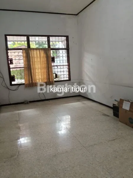image RUMAH LOKASI PALING DICARI DAN STRATEGIS  DEKAT HR MUHAMMAD SUKOMANUNGGAL LENMARC PAKUWON MALL HOKKY MITRA KELUARGA (4)