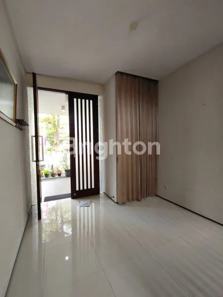 image RUMAH 2 LANTAI FURNISHED DI ARAYA (2)
