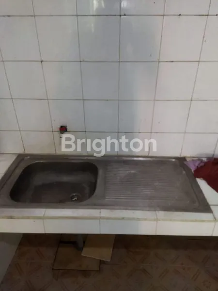 image RUMAH SIAP HUNI MINIMALIS DI PANDUGO BARU, LOKASI STRATEGIS, ONE GATE SYSTEM, SECURITY 24 JAM, 5 MENIT KE KAMPUS UPN, RAYA MERR DAN RSUD EKA CANDRARINI (NON FURNISHED) (7)