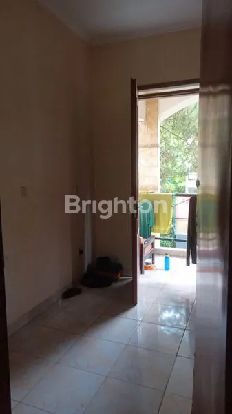 image RUMAH 2LT 3KT 2KM DI CIWARUGA BANDUNG BARAT (8)