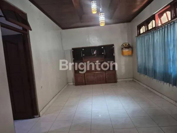 image RUMAH LOKASI STRATEGIS BATUBULAN, GIANYAR (2)
