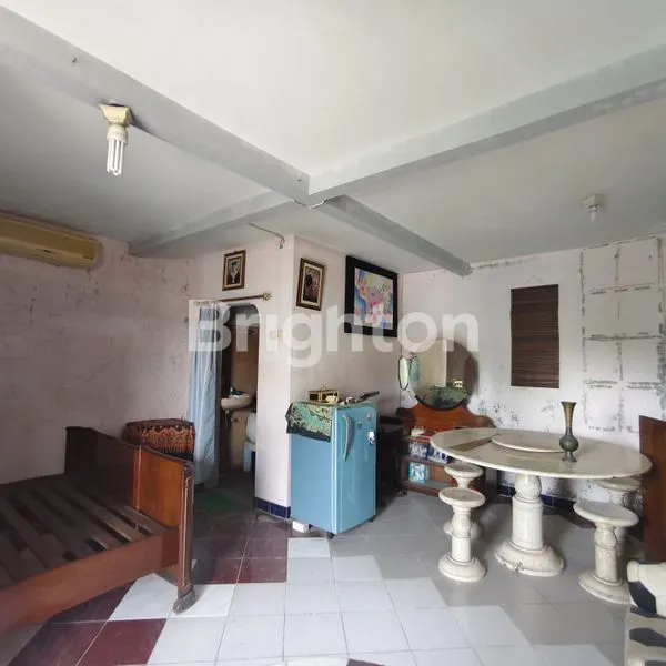 image RUKO 2LANTAI LOKASI DISENTRAL BATIK LAWEYAN SOLO (4)