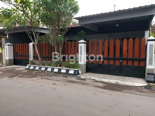 RUMAH BESAR DAN LUAS DAERAH JALAN PULAU PULAU